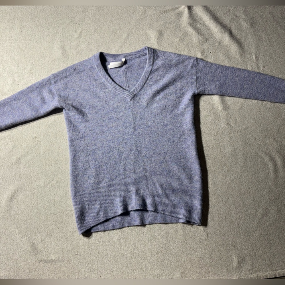 Aritzia The Group Babaton Alyssa Heathered Lilac  V-neck Alpaca 🦙 Wool Sweater